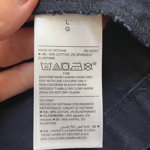 Perfect for cooler fall temperatures. Like new Old Navy canvas utility jacket - Picture 3 of 5